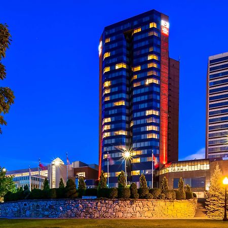 Best Western Plus Waterfront Hotel Виндзор Экстерьер фото