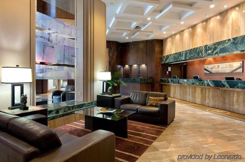 Best Western Plus Waterfront Hotel Виндзор Интерьер фото