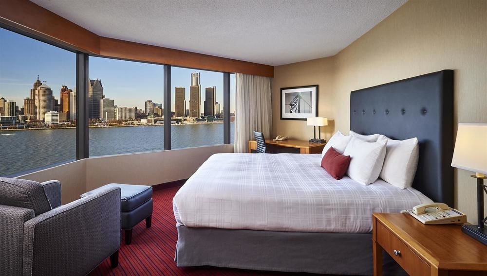 Best Western Plus Waterfront Hotel Виндзор Экстерьер фото